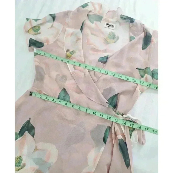SHOW ME YOUR MUMU Floral Winnie Wrap Dress Pink Ruffle Mini Sz Medium - Picture 6 of 8